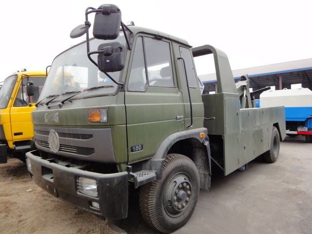 4X2 16mt Dongfeng Heavy Duty Rotator Tow Truck 