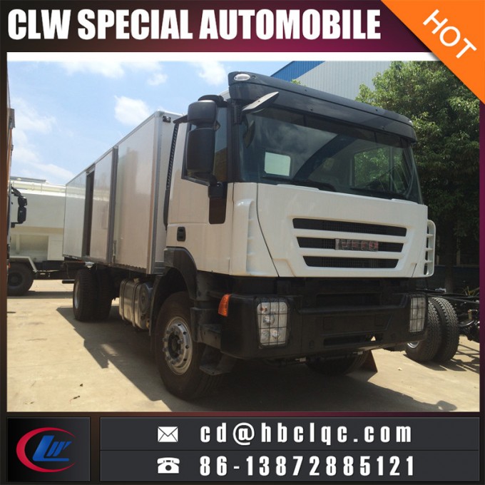 China Make Iveco 4X2 Cold Van Truck Refrigerator Truck 