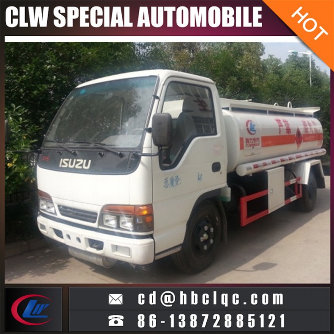 Good Sales Isuzu 5000L 4mt Oil Carrier Tank Fuel Tank Car 