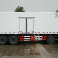 8*4 Big Capacity Seafood Freezer Trucks 32 Ton Refrigerator Wagon