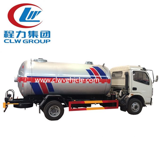 Dongfeng 4X2 Mini LPG Gas Bobtail Truck 