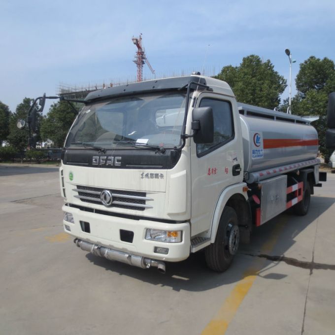 Dongfeng Dlk 8000L Fuel Tank Truck for Sale 