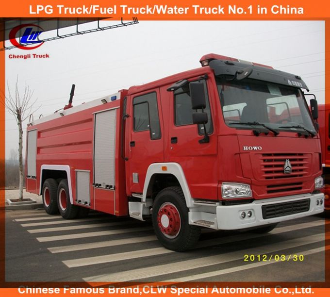 Sinotruk HOWO 6X4 266HP Water Foam Tank Fire Fighting Truck 