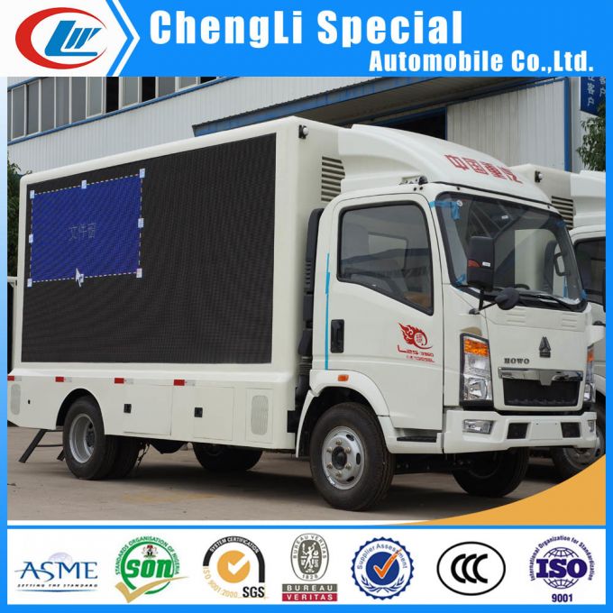 HOWO 4X2 LED Panel Mobile Display Truck for Sale 