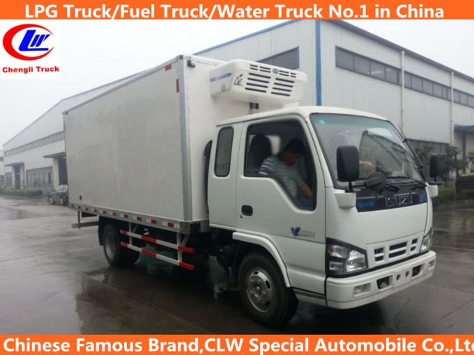 Japanese 4*2 120HP Refrigerated Truck 