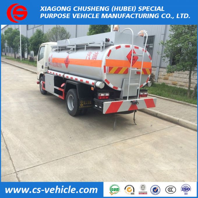 Low Price 4*2 5000liters 5m3 HOWO Fuel Tank Truck 