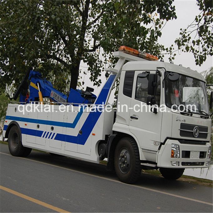 Donfeng 4X2 Road Wrecker Truck 