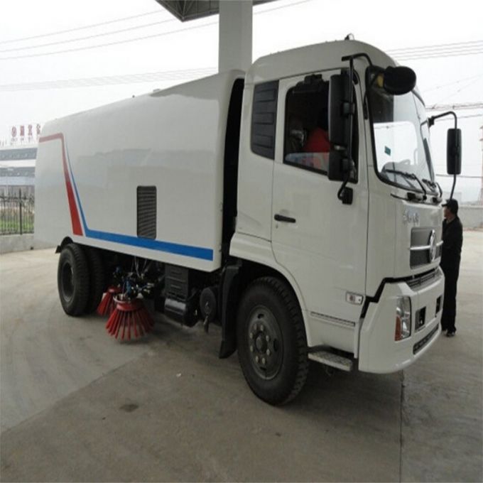 Dongfeng 4X2 Sweeper Truck 8 Tons Road Sweeper 