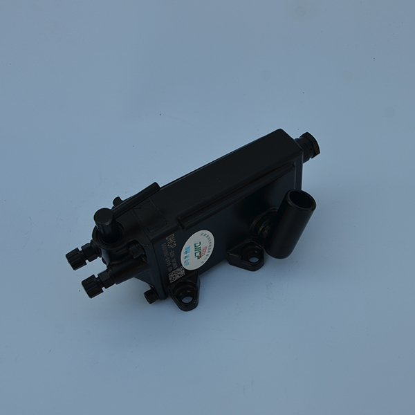 FAW Xindawei Spare Parts 5001150-Q408 Cabn Hydraulic Pump 