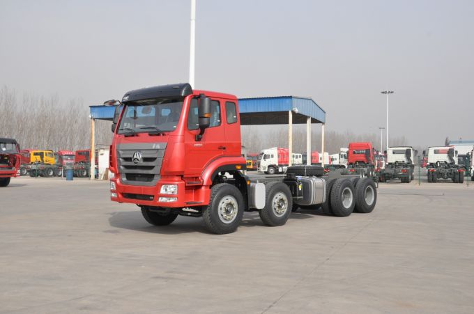 Sinotruk Hohan 8X4 336HP Dump Truck 