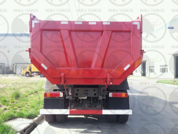 Sinotruk HOWO 6X4 371HP Volvo Body Dump Truck 