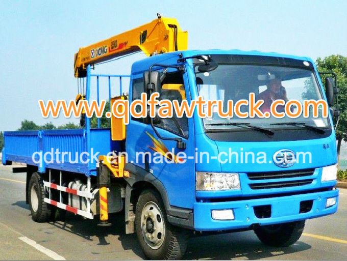 FAW Dongfeng Cargo Truck with 8-10tons Payload 