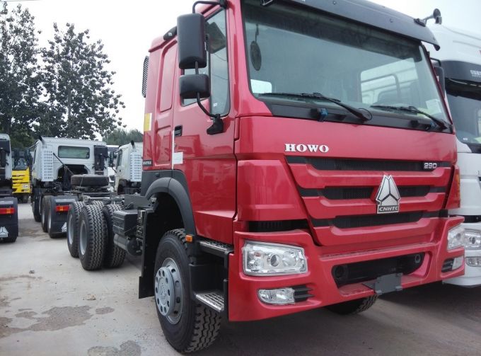 Sinotruk Heavy Duty Hauling Truck with Big Engine Power 