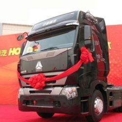 Sinotruk A7 Luxury Tractor Truck Prime Mover