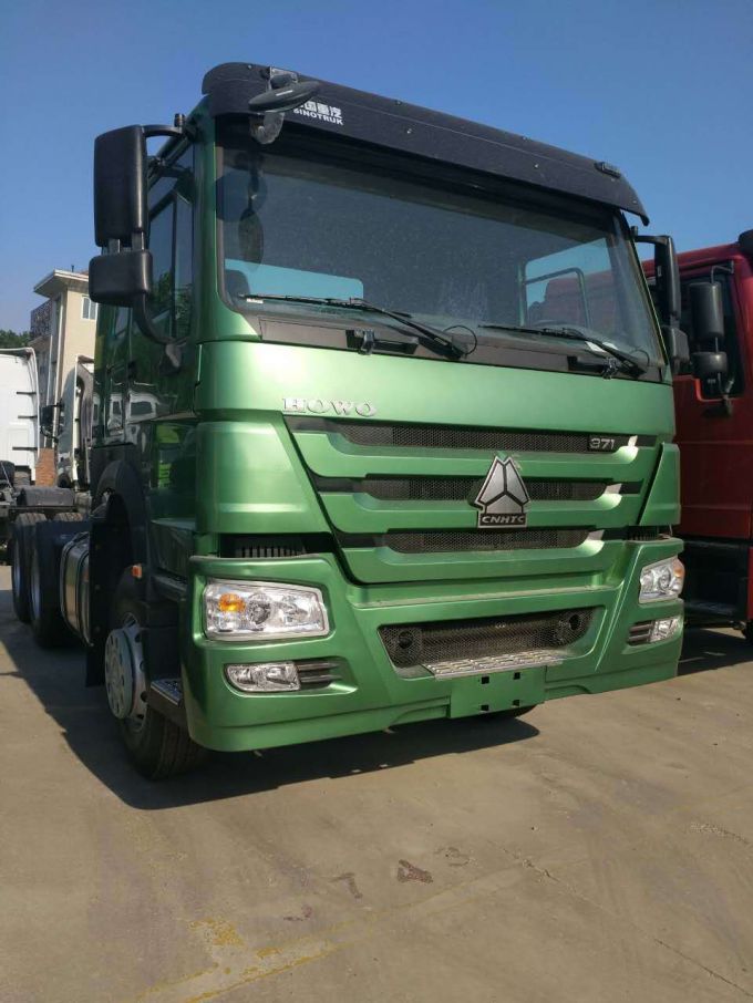 Sinotruk HOWO 6X4 Tractor Head Prime Mover Tractor Truck 