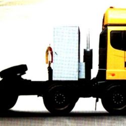 Dongfeng 6X2 CNG Tractor Truck/Tractor Head