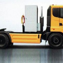 Dongfeng Dfl4081A 4X2 CNG Truck Tractor