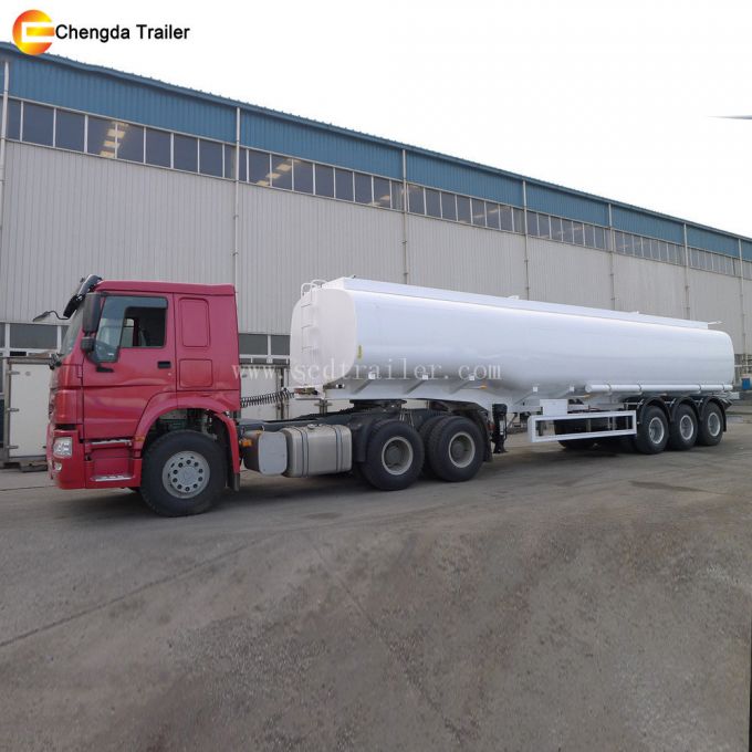 3 Axles Large Capacity Oil Tanker Trailer 