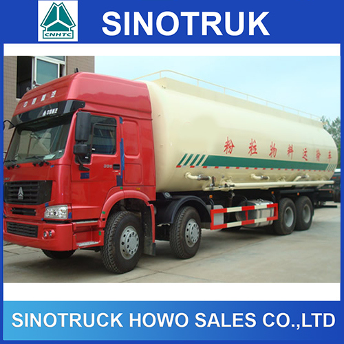 Sinotruck 8X4 HOWO Cement Tank Truck Price for Sale 