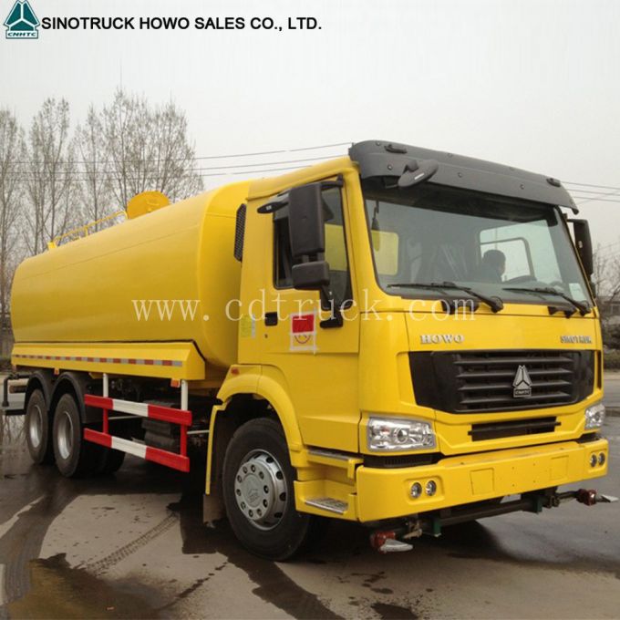 China Sinotruk HOWO Water Spray Sprinkle Tanker Truck 