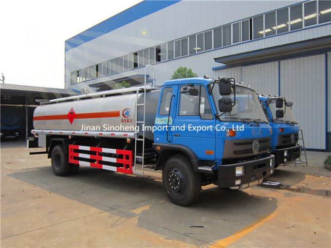 12000L-15000L New Dongfeng 190HP 4X2 Type Oil Tanker 