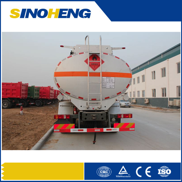 HOWO Fuel Tanker Truck Refuelling Truck Air Port Fuel Truck 