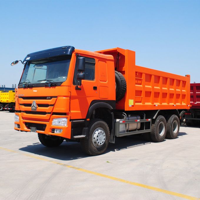 HOWO 6X4 Dump Truck with Berth (ZZ3257N3647B) 