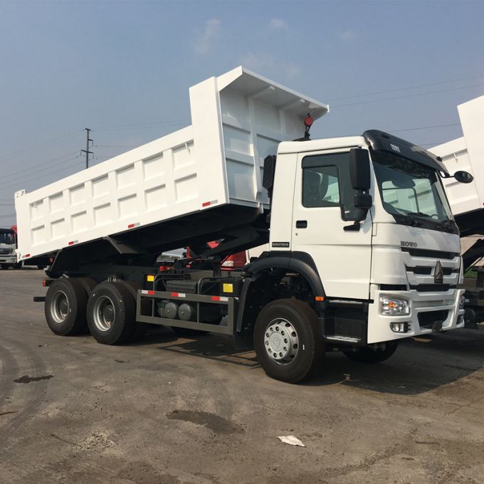 HOWO 6X4 Tipper with Berth (ZZ3257N3247B) 