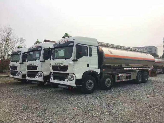 Sinotruk HOWO Stainless Steel Tank / Aluminum Alloy Tank Truck 15-30m3 