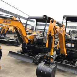 China 2t Mini Kubota Crawler Low Price Excavator