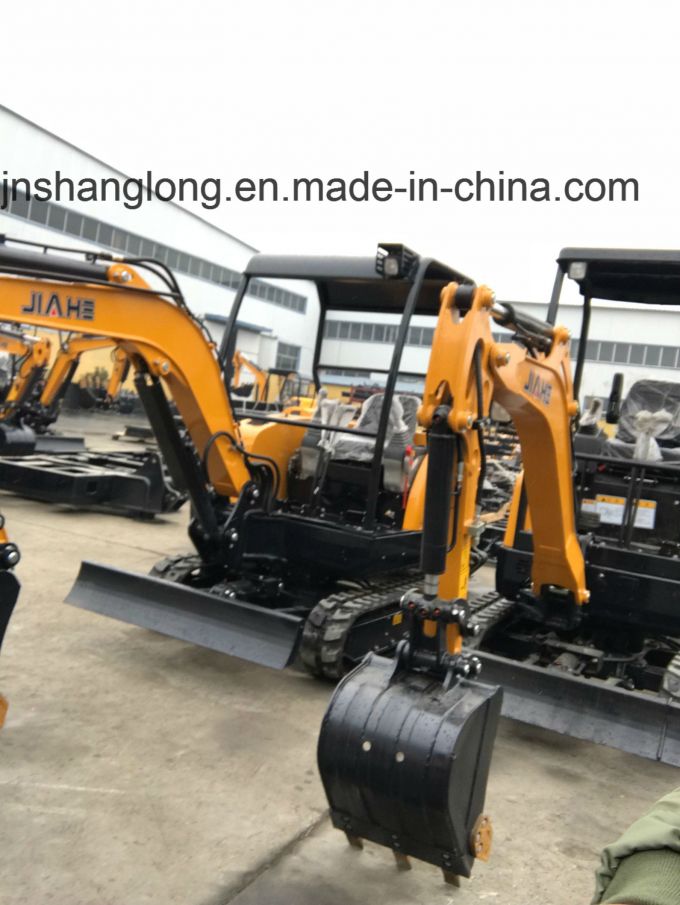 China 1.8t Crawler Mini Excavator Low Price Hot Sale 