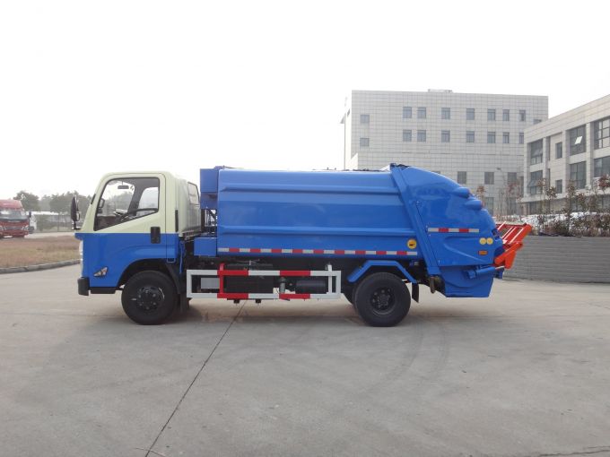 5T Compression Rear Loading Garbage Truck with Stainless Steel Upper Unit 