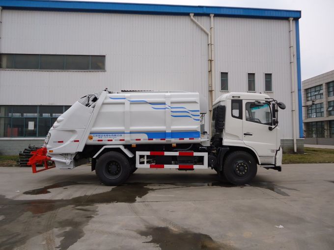 8T Compression Rear Loading Garbage Truck 