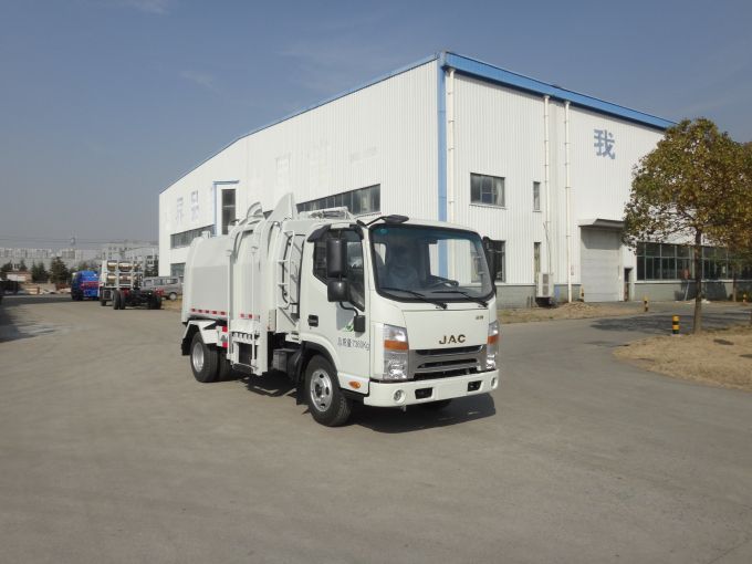 3T Compression Garbage Service Truck 