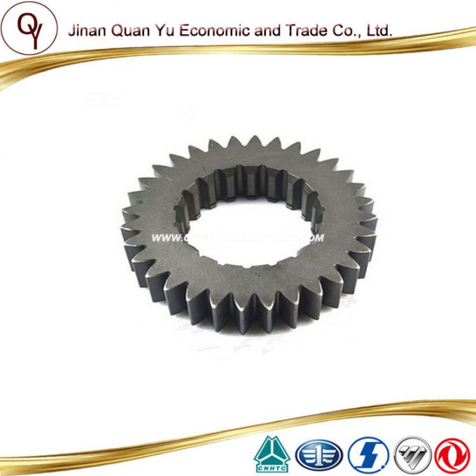 Shaft Gear in HOWO Gearbox Part (WG2210020222) 