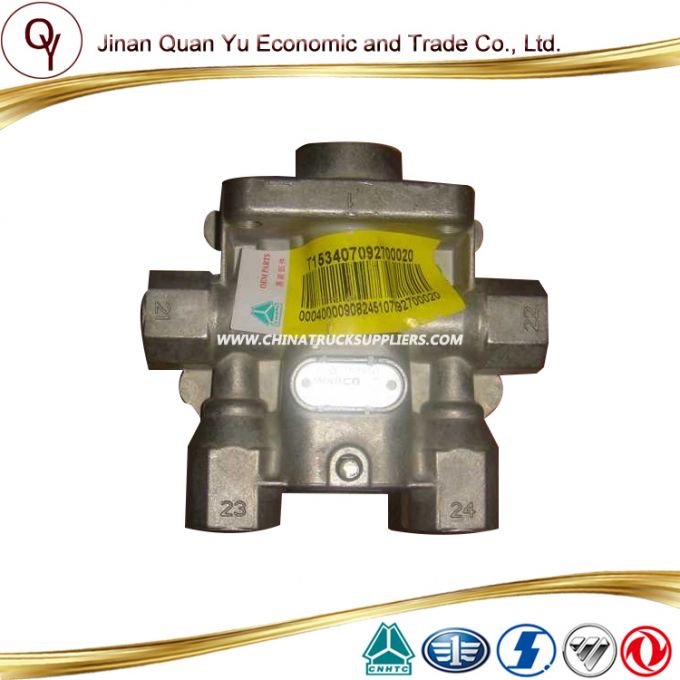 Four Circuit Protection Valve for HOWO Truck Part (WG9000360523) 