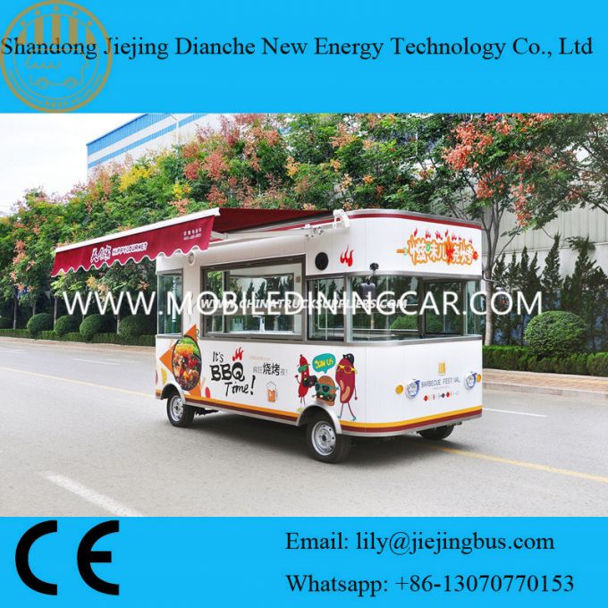 2018 Ce Approved BBQ Food Truck for Sale with Beautiful Outlook 