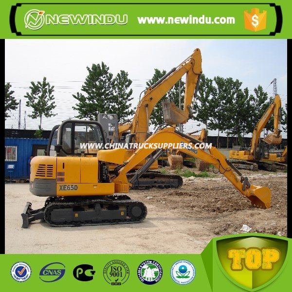 China New Brand Excavator Small Excavator Xe65D 