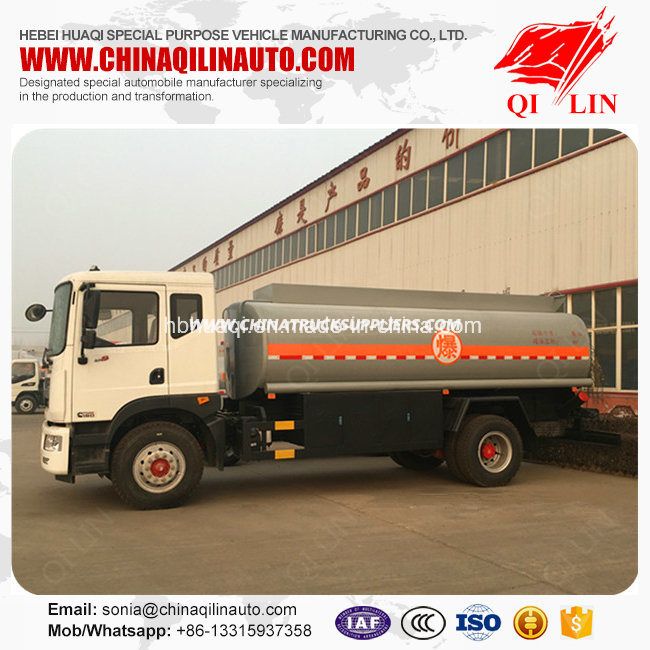 Carbon Steel Material Fuel Tanker Truck on Sale 