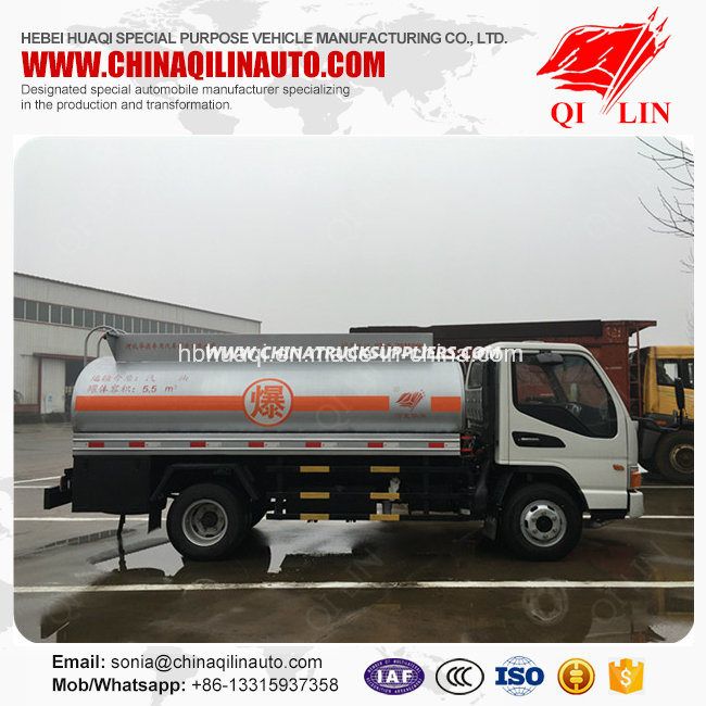 2019 New Style Tanker Truck for Gasoline Refilling 