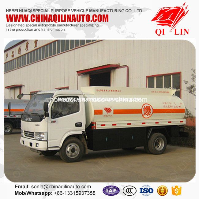 Cheap Price 4*2 Oil Tanker Truck for Hot Sale 