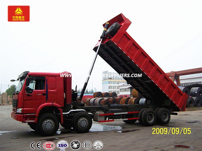 Sinotruk 8*4 336HP 30-40t LHD Stock Dump Truck 