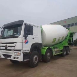 HOWO 8*4 16 cbm construction Cement truck concrete mixer truck